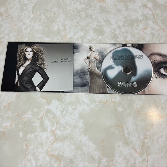 Celine Dion - Taking Chances CD 2007 - Picture 5 of 10